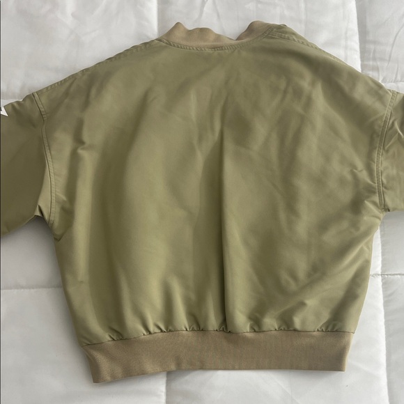 Gymshark Olive Bomber Jacket - Picture 3 of 3
